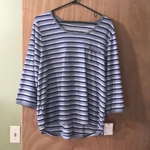 NWT 3/4 length sleeve shirt